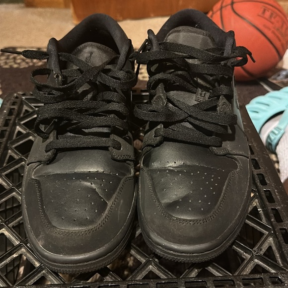Air Jordan retro 1 low BLACK OUT - Picture 2 of 8